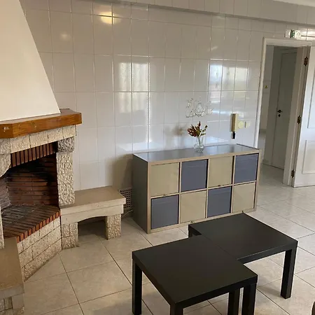 Guest house Half Way Lisbon - Porto Leiria